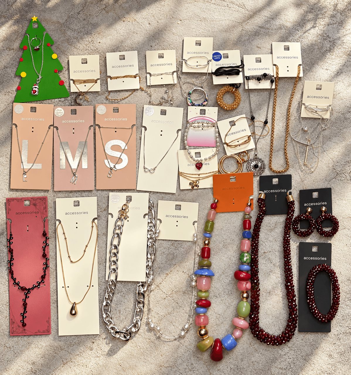 گردنبند زنانه برند accessories