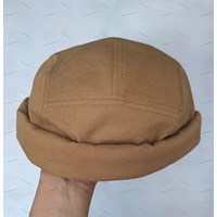 کلاه لئونی 