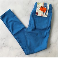  لگ جین اسپرت