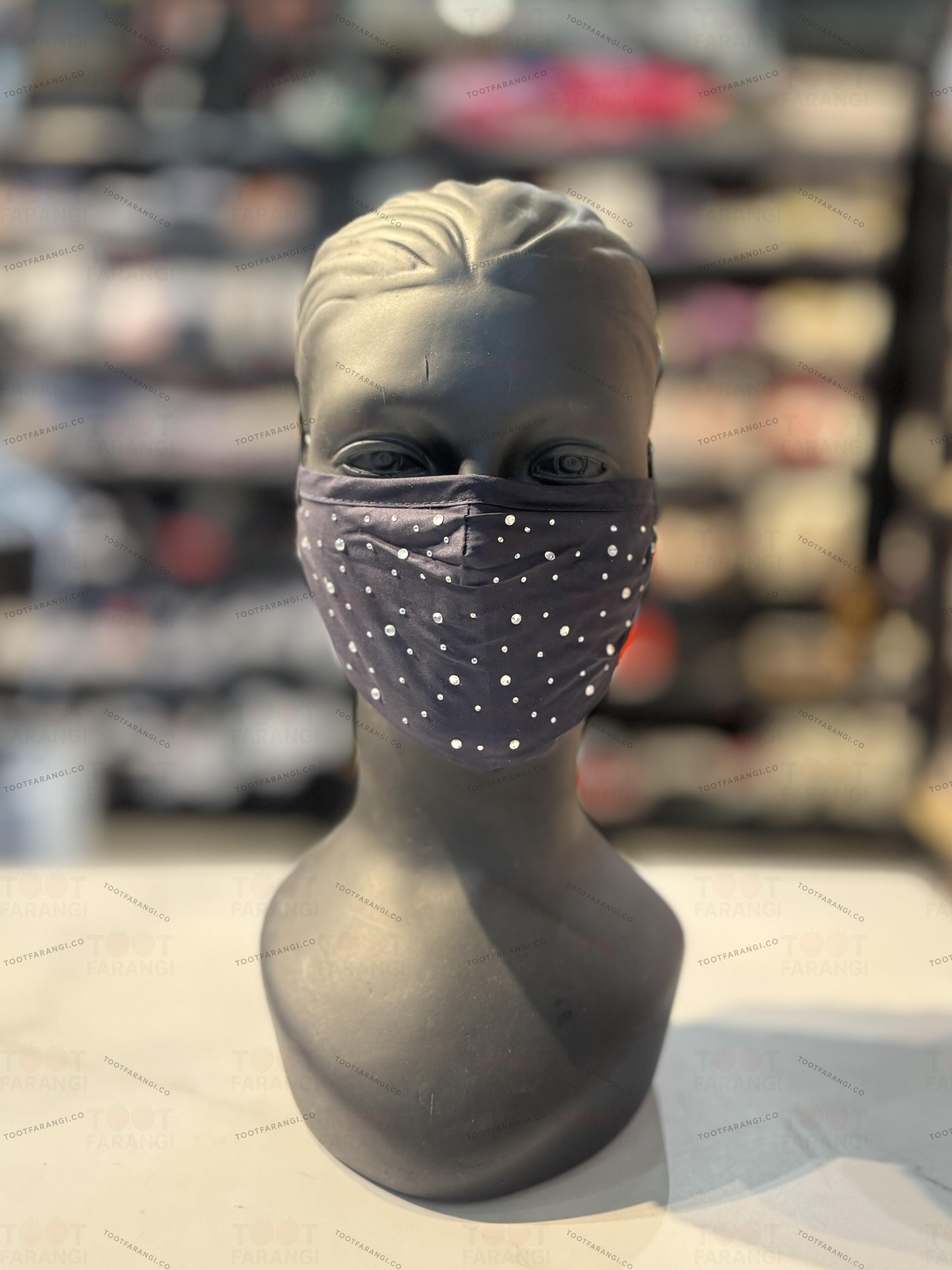 ماسک پارچه ای طرح نگینی برند ای ام