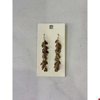 گوشواره برند I am با آبکاری طلا