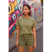 تیشرت کلاسیک مشکی سبز