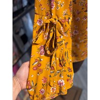 شومیز گل ریز زنانه