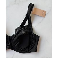 سوتین گیپوری فنردار زنانه