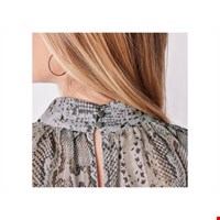 شومیز زنانه طرح پوست ماری Esmara