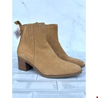 نیم‌ بوت زنانه جیر برند ESMARA