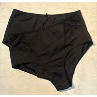 شورت فرم دهی طرح توری پک دو عددی برند ESMARA