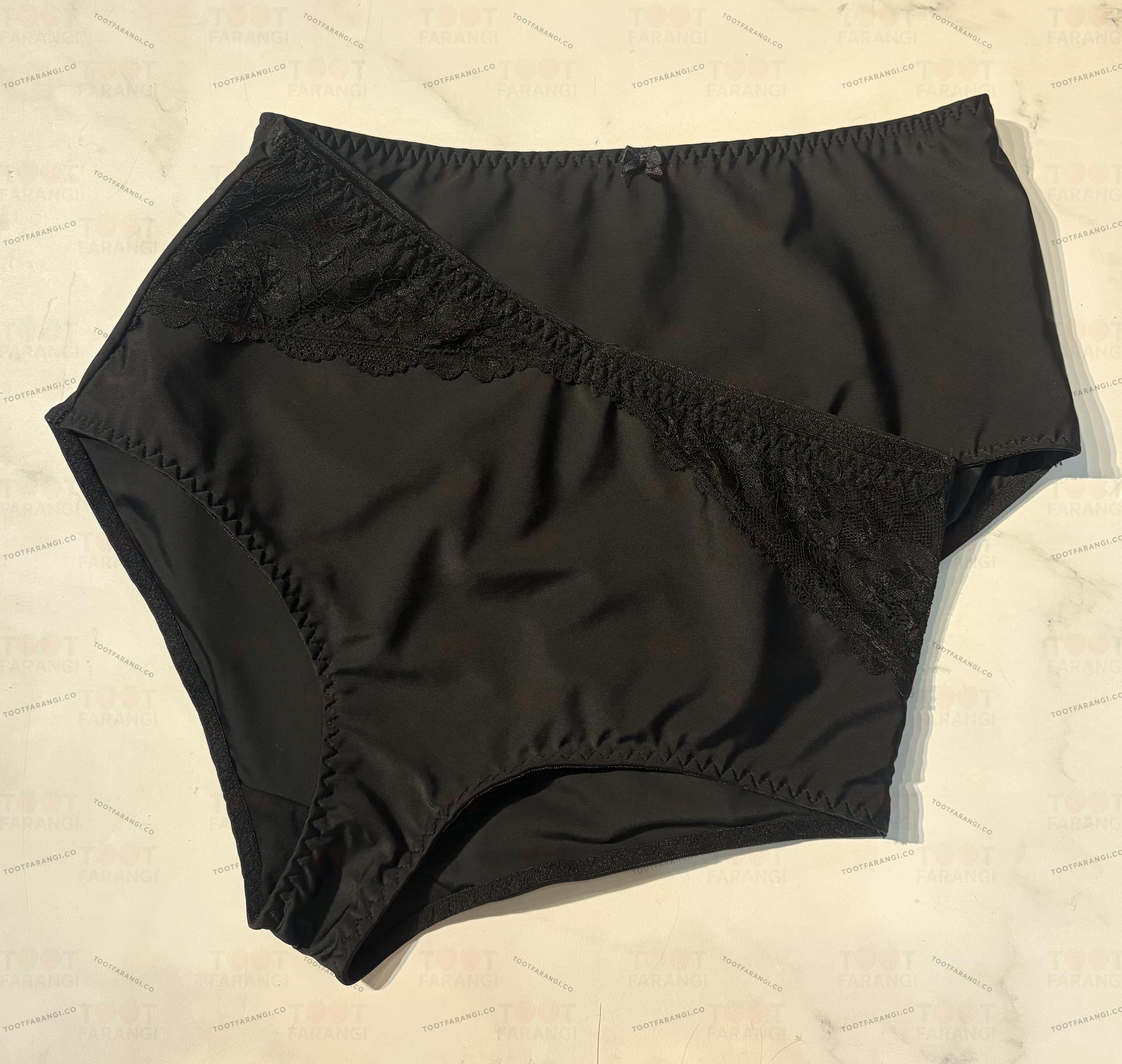 شورت فرم دهی پک دو عددی برند ESMARA