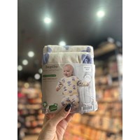 ست دورس و شلوار نوزادی طرح گل Lupilu