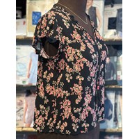 بلوز زنانه برند ROSE OLIVE