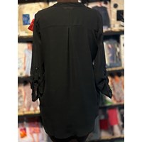 شومیز جلو بسته حریر مشکی زنانه