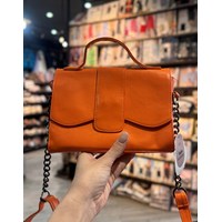 کیف نارنجی مجلسی