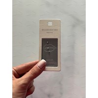پیرسینگ لب نگین دار accessories