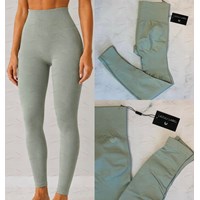 لگ ورزشی سیملس زنانه برند LAZULI