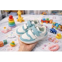 کتونی بچگانه