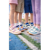 کتونی بچگانه