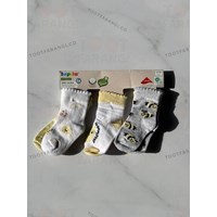 جوراب بچگانه