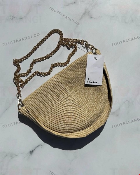 کیف حصیری نیم دایره آی ام | سبک تابستانی و طبیعی