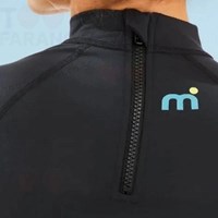 بلوز ورزش های آبی