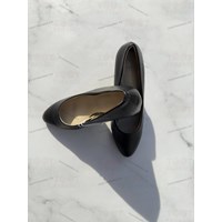 کفش زنانه چرمی