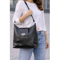 کیف دوشی طرح قفل