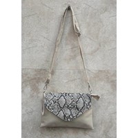 کیف کرم طرح پوست ماری