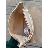 کیف کرم طرح پوست ماری