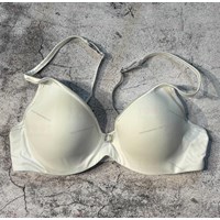 سوتین فنردار طرح نگین