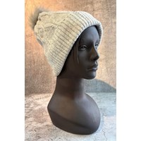 کلاه منگوله دار