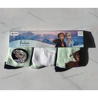 جوراب بچگانه