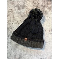 کلاه منگوله دار