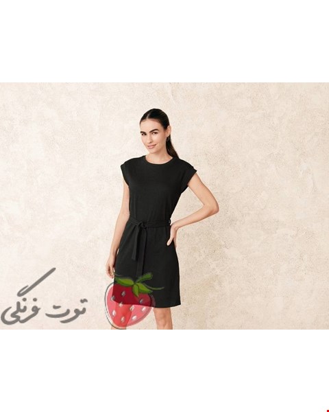 پیراهن مشکی یقه گرد اسمارا